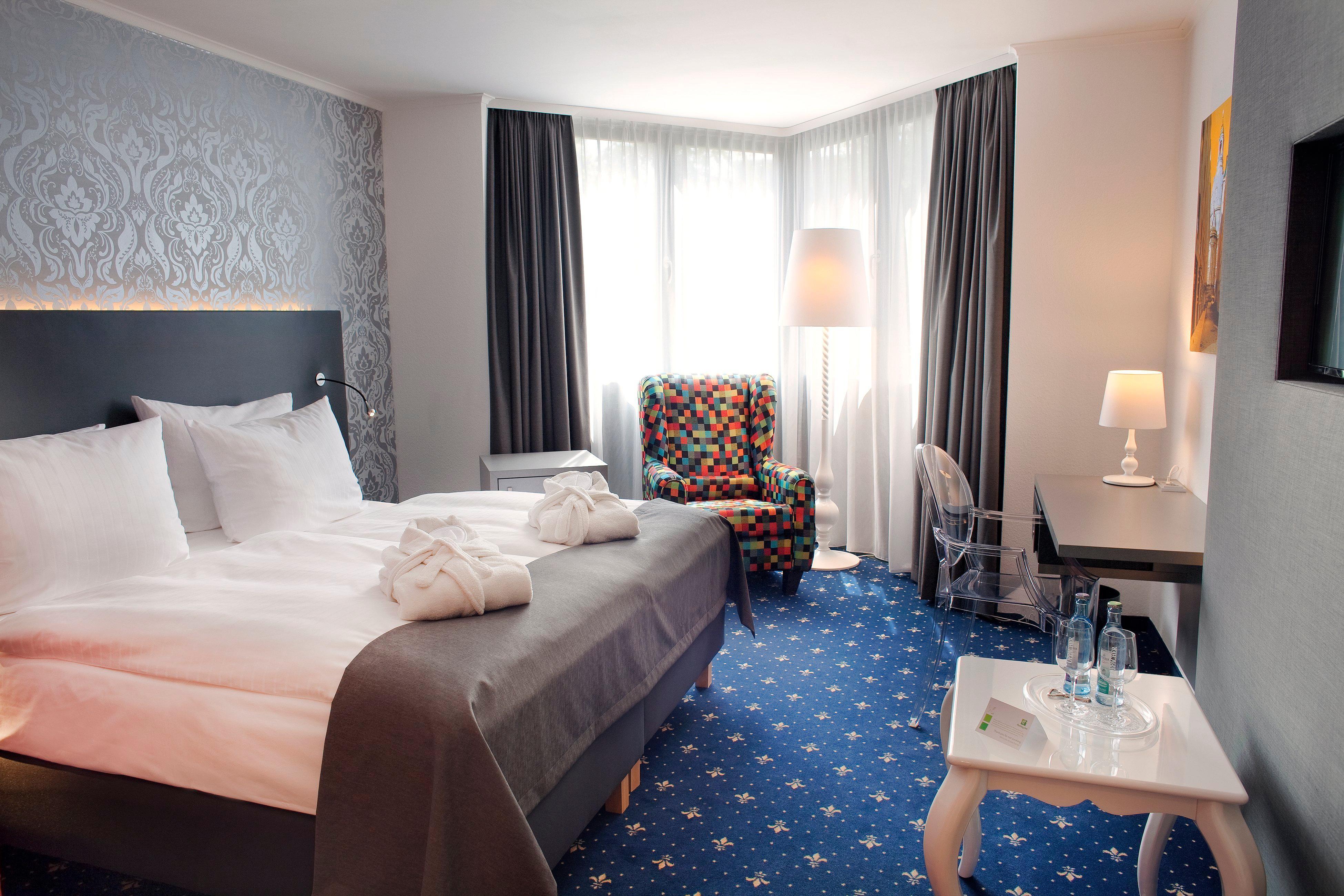 Hotel - South, An Ihg